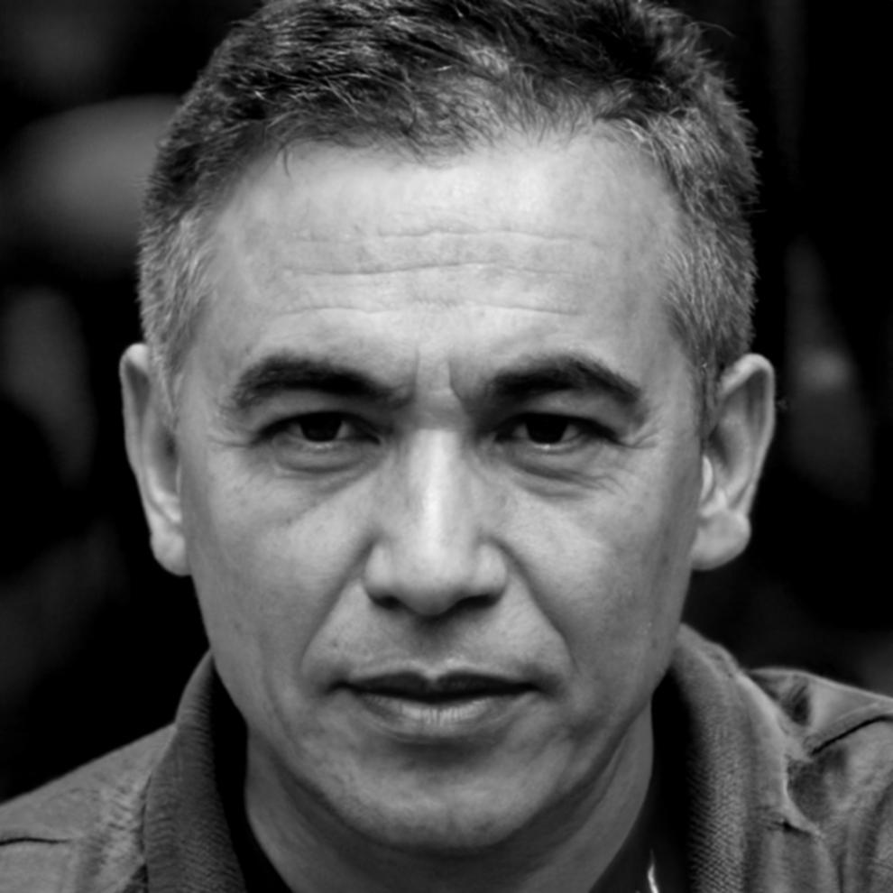 Portrait de Marc Duchamp, analyste financier senior